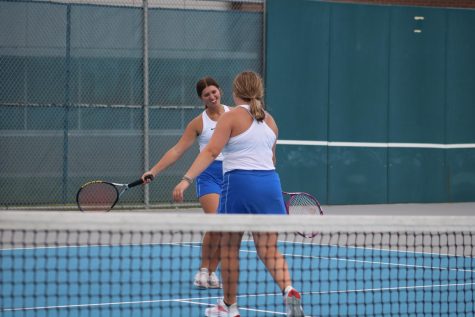 Girls Tennis Team Finishes Season