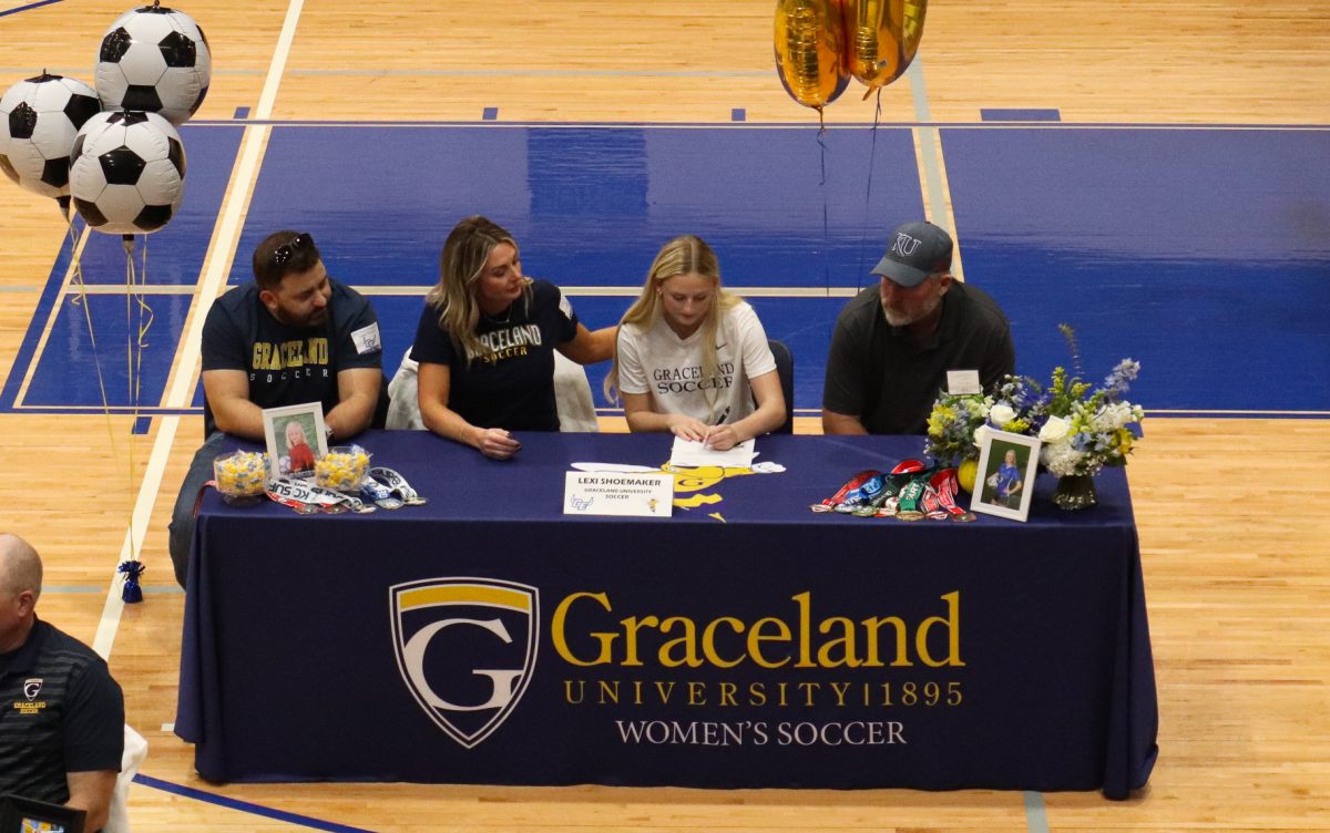 Lexi Shoemaker signed with Graceland University on November 13, 2025.