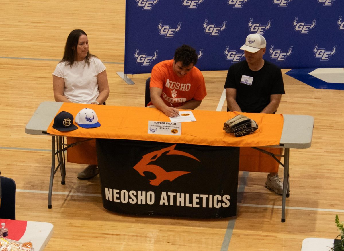 Porter Swaim signed with Neosho County Community College on November 13, 2025.